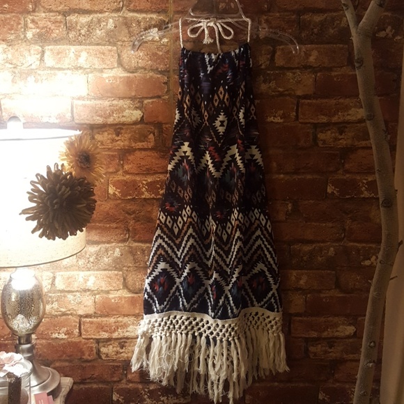 Halter Summer dress - Picture 1 of 5